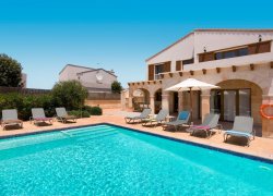  Villa Riojas in Calan Forcat, Menorca