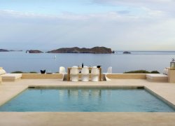  Villa Quinn: Cliff-Top Luxury with Stunning Sea Views, Ibiza