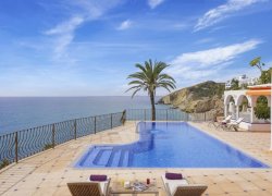  Villa Scirocco, Villajoyosa - Seaside Luxury with Private Pool