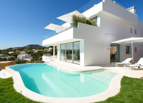 Villa Triple X - Luxury 4-Bedroom Retreat in Can Pep Simo, Ibiza