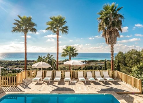 Villa Pipano in Son Bou – Spacious Luxury with Stunning Sea Views