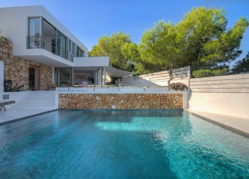 Villa Carrasco – Stylish 6-bedroom villa in Cala Moli, Ibiza