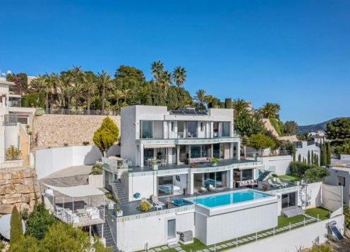 Villa Pagell in Moraira – Secluded Luxury with Panoramic Views